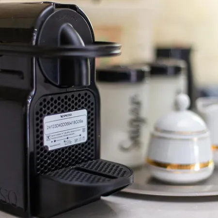 Luna's House 펜션 아스프로발타